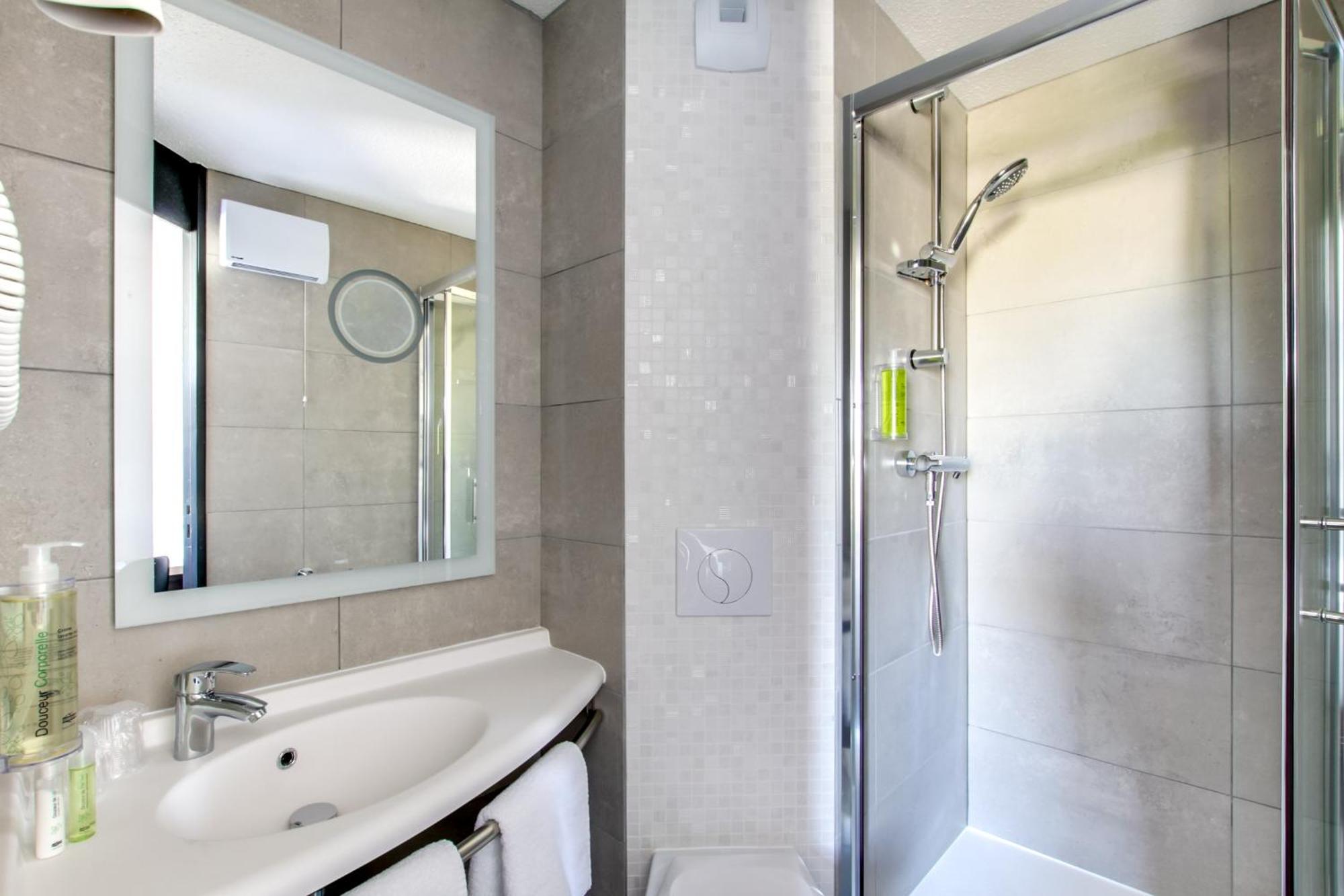 Brit Hotel Reims La Neuvillette Εξωτερικό φωτογραφία